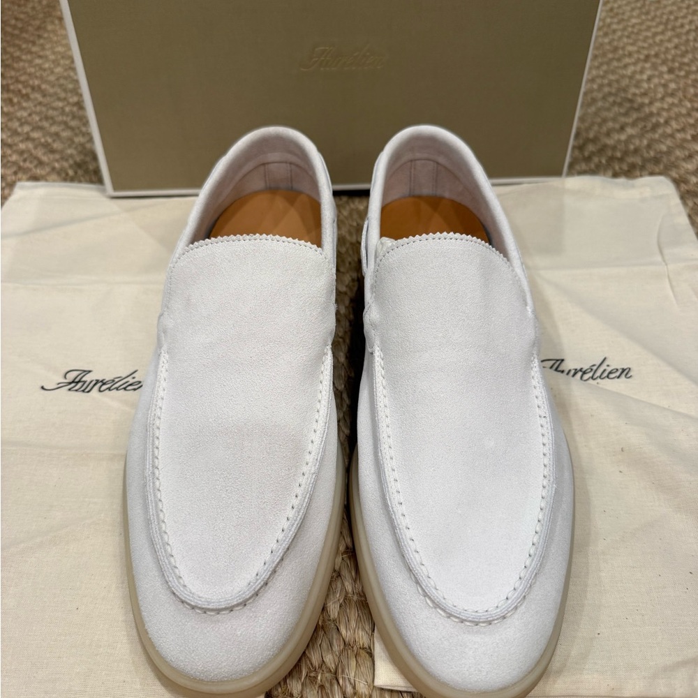 Aurelien Men Yacht Loafer 2.0 - White Suede. New In Box, Size 43, US 10